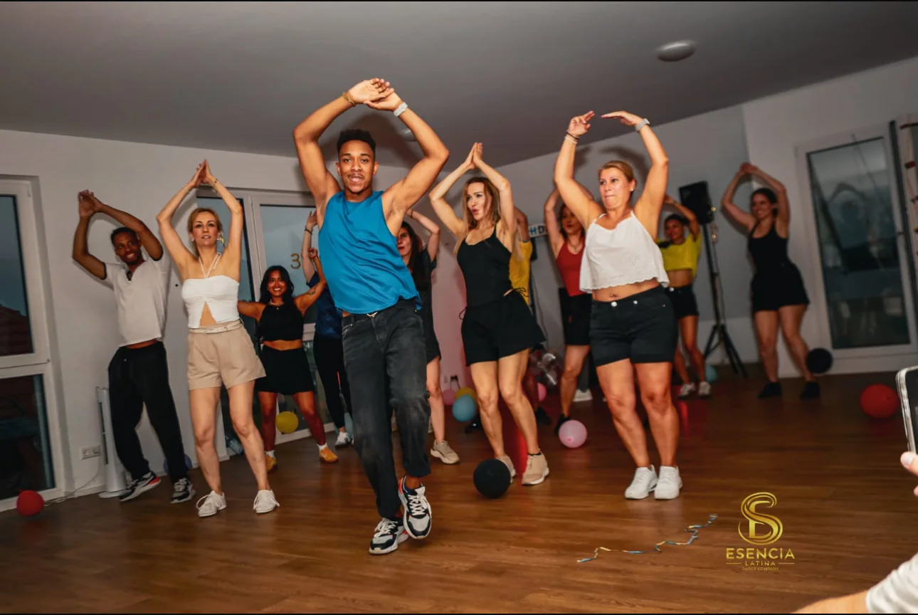 Lateinamerikanischer Tanzkurs bei Esencia Latina in Stuttgart